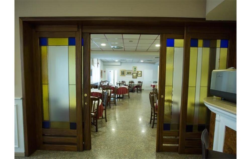 Hotel Vazzana ヴォルピャーノ エクステリア 写真